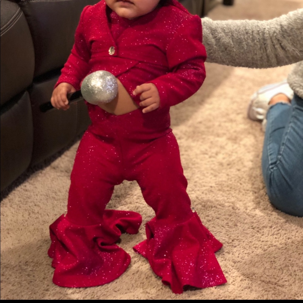Selena Costume